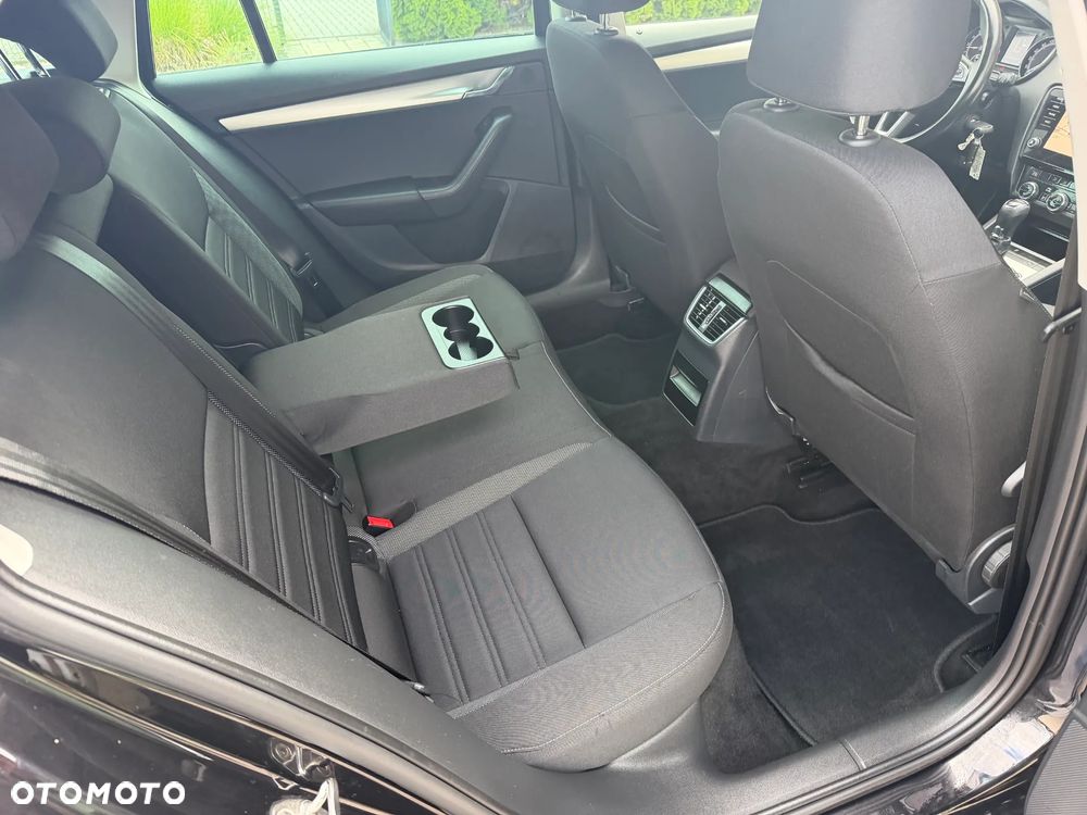 Skoda Octavia - 15