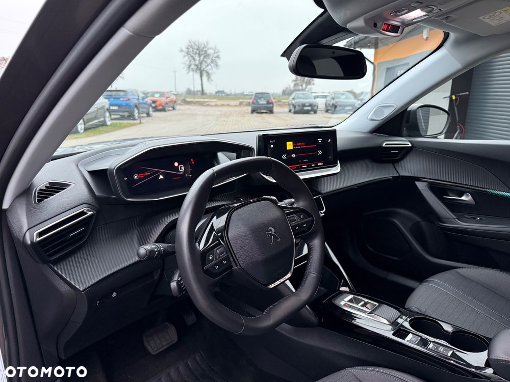 Peugeot 2008 1.2 PureTech Allure S&S EAT8 - 16