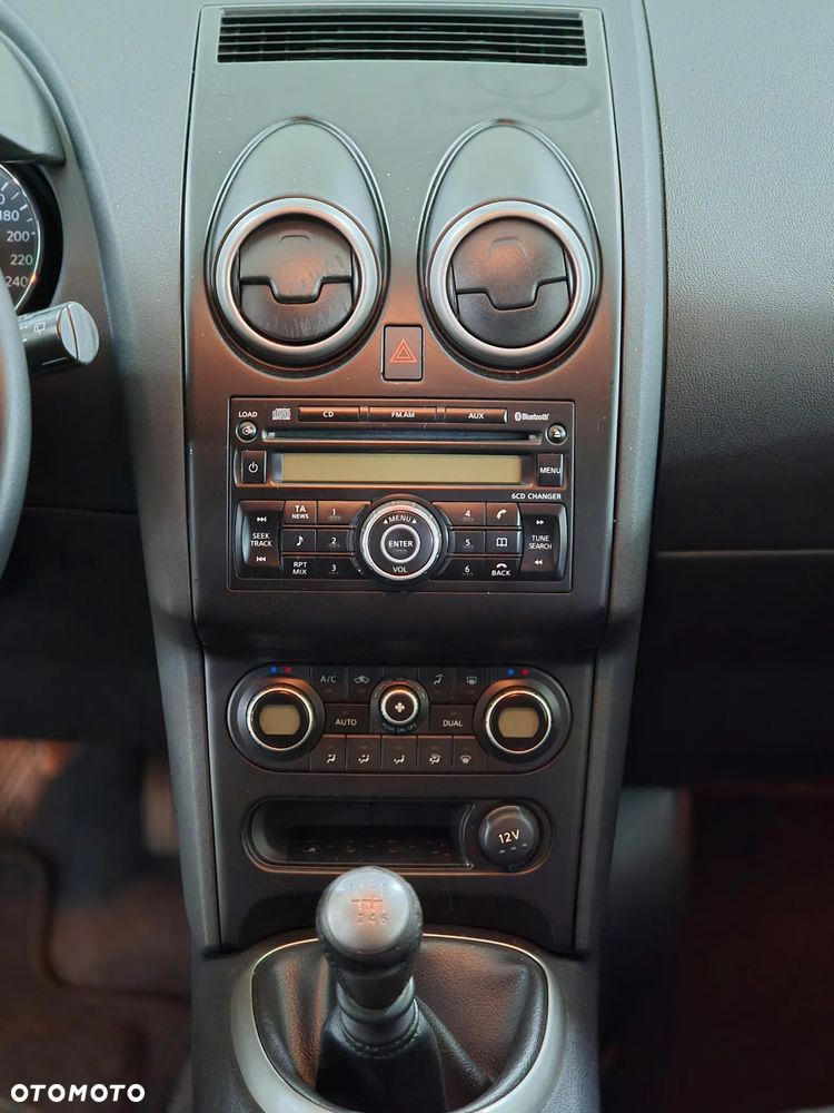 Nissan Qashqai 1.5 dCi DPF acenta - 16