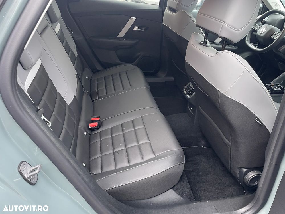 Citroën C4 1.2 136 eDCT6 MHEV MAX - 12