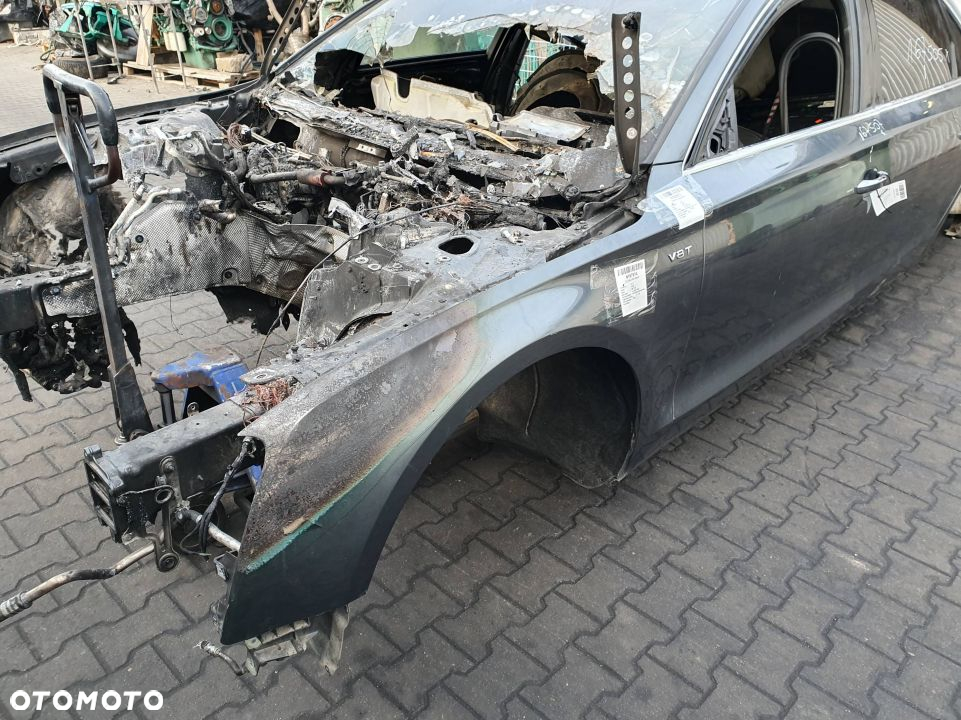 ĆWIARTKA LEWA PRZÓD AUDI A8 L D4 LIFT - 4