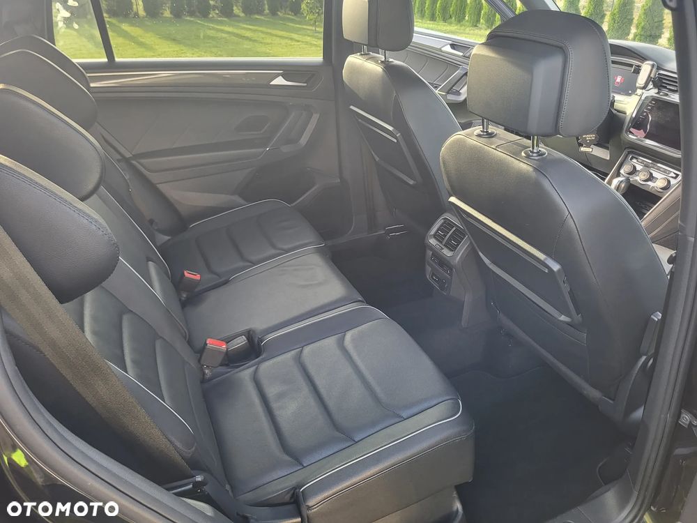Volkswagen Tiguan Allspace 2.0 TSI 4Mot Highline DSG - 10