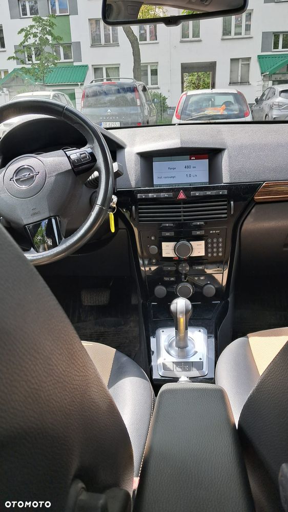 Opel Astra 1.6 Cosmo EasyTronic - 10