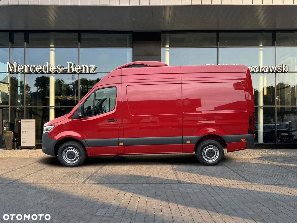 Mercedes-Benz Sprinter 317 - 4