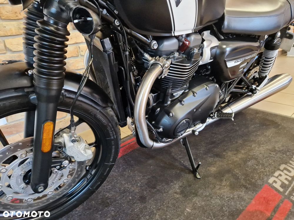 Triumph Speed Twin - 21