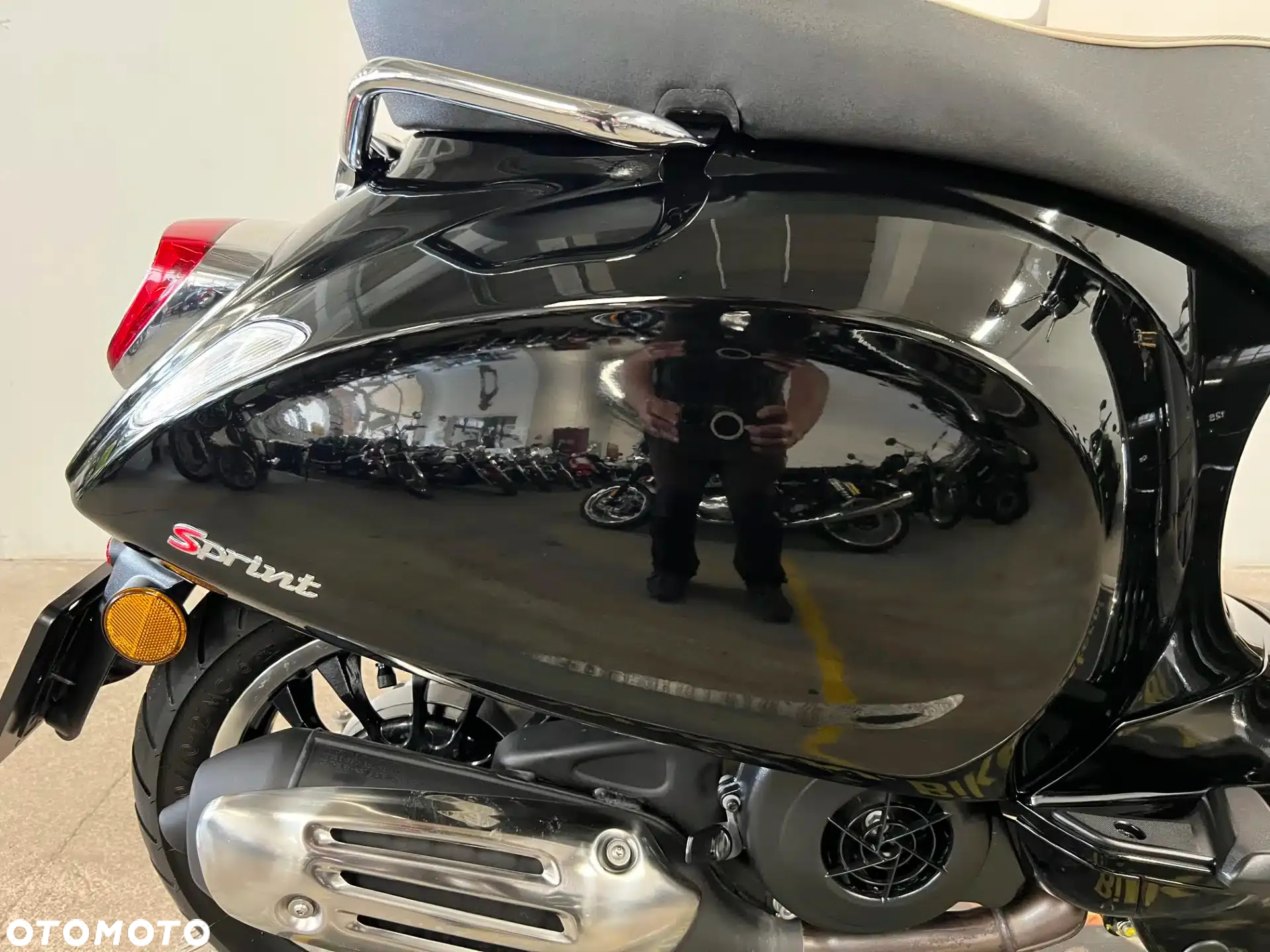 Vespa Sprint - 8