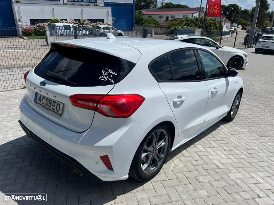 Ford Focus - 4