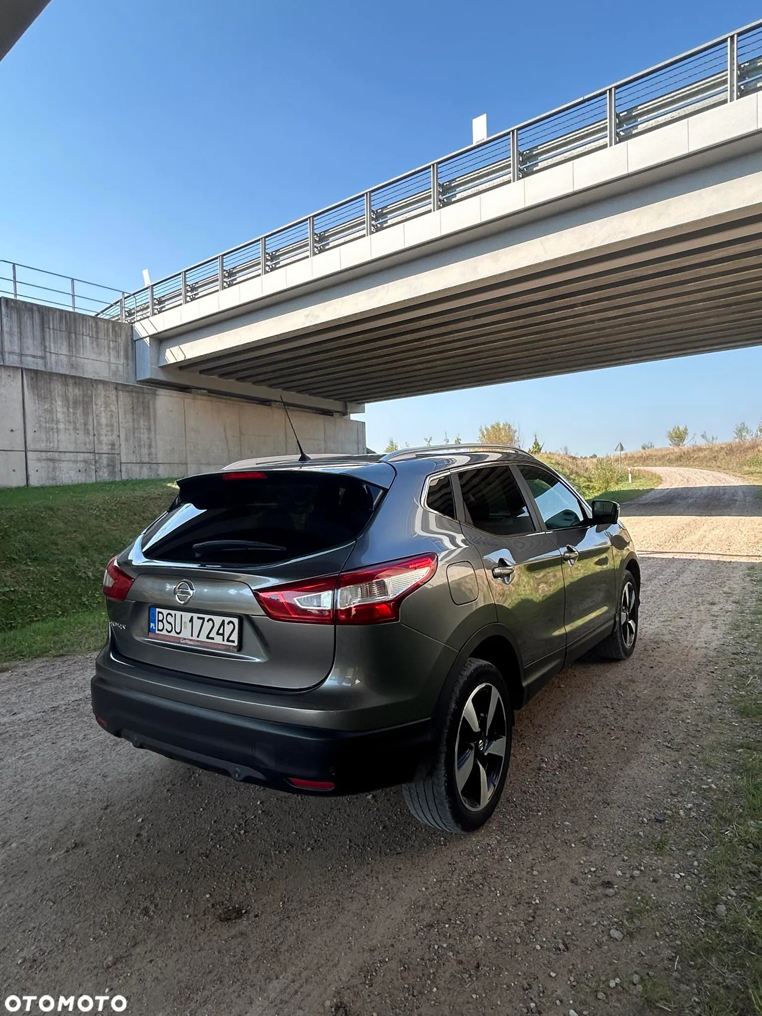 Nissan Qashqai 1.6 DCi 4x4 N-Connecta - 5