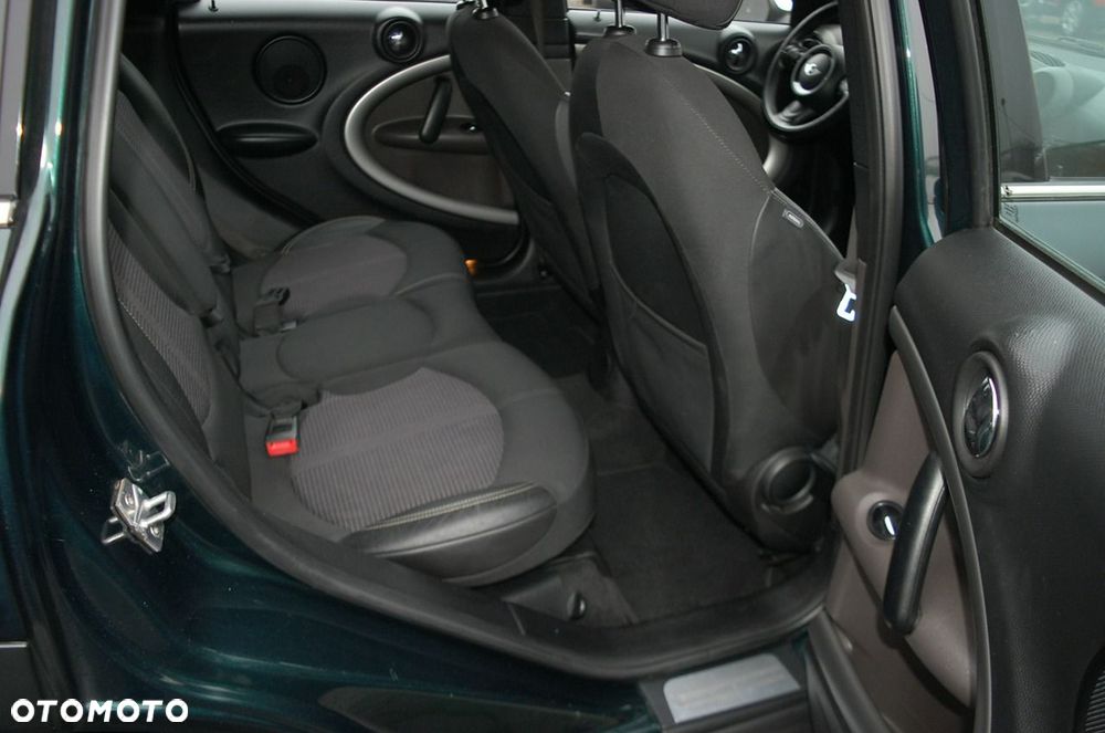 MINI Countryman - 25