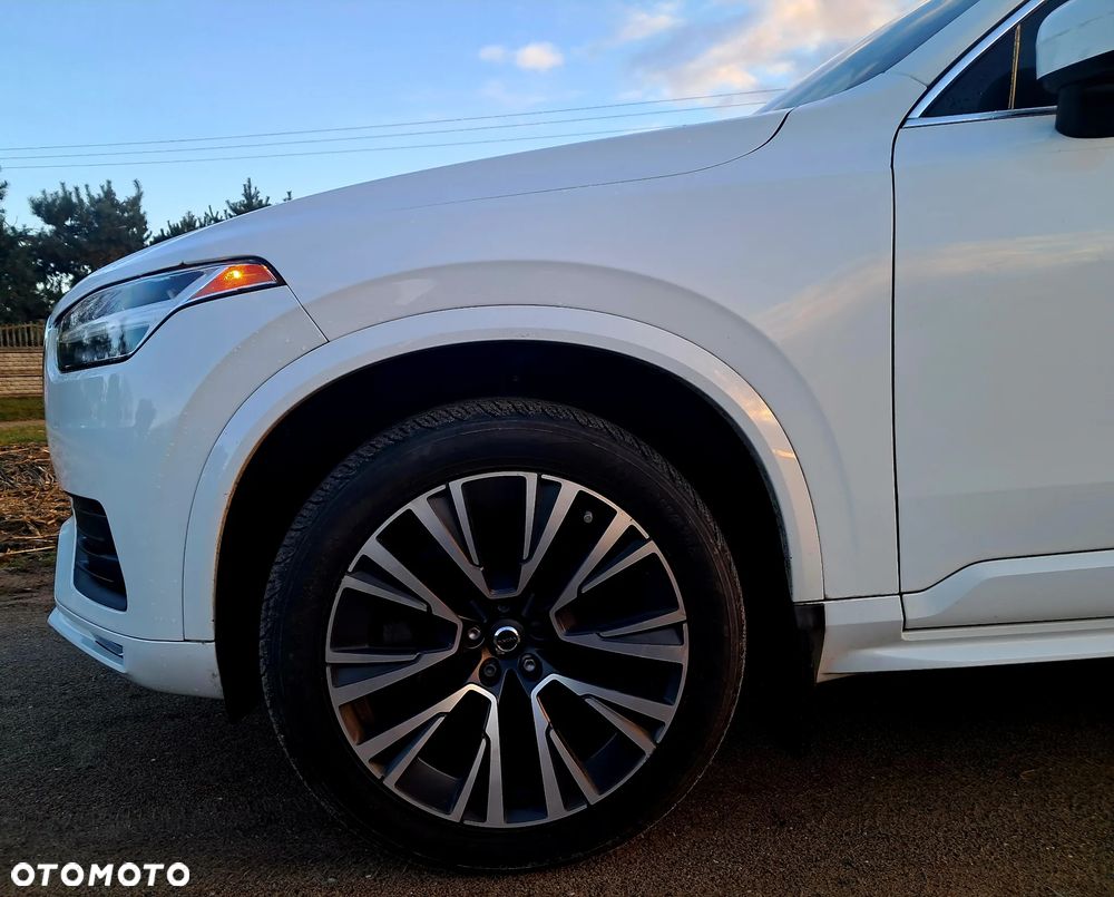 Volvo XC 90 T5 AWD Momentum 7os - 40