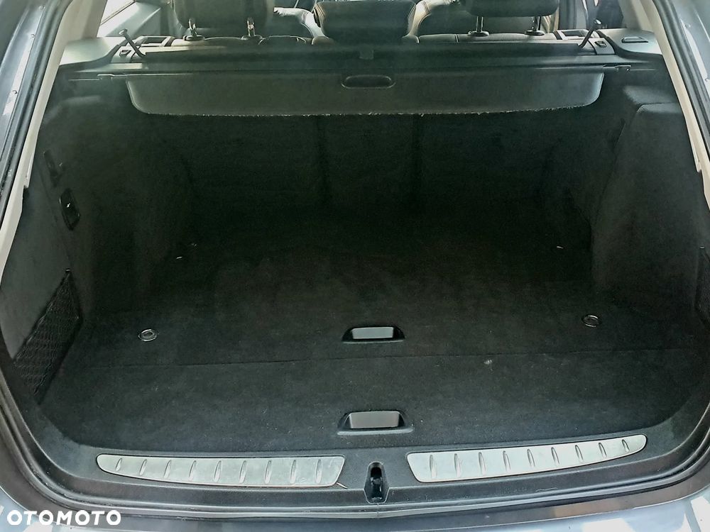 BMW Seria 3 - 10