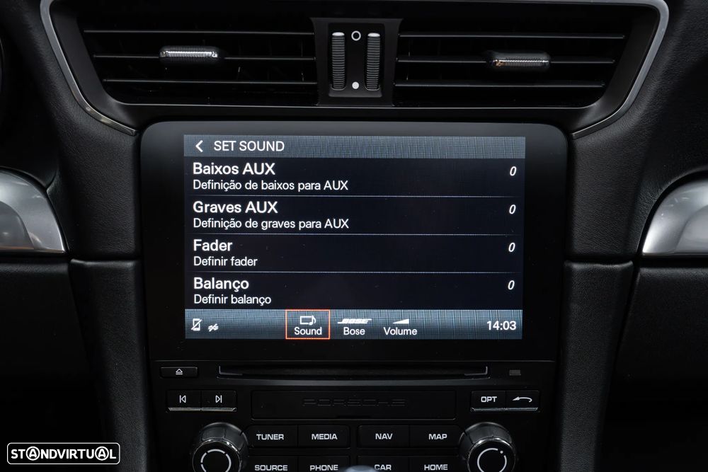 Porsche 911 (991) Carrera 4S PDK - 38