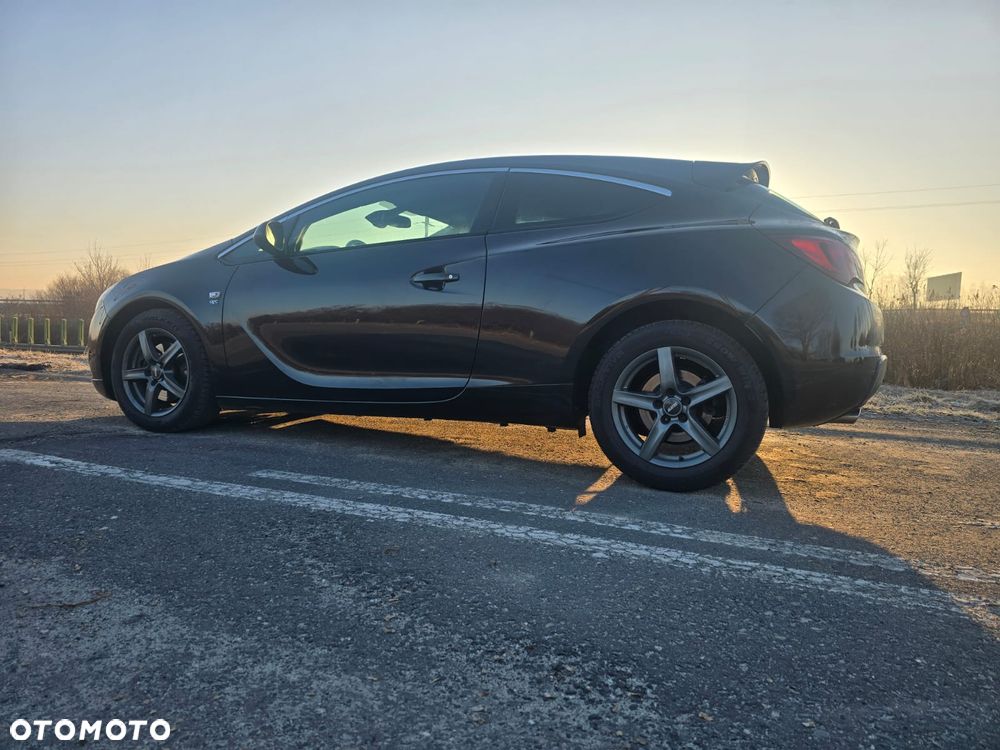 Opel Astra 2.0 CDTI ecoFLEX Start/Stop - 6