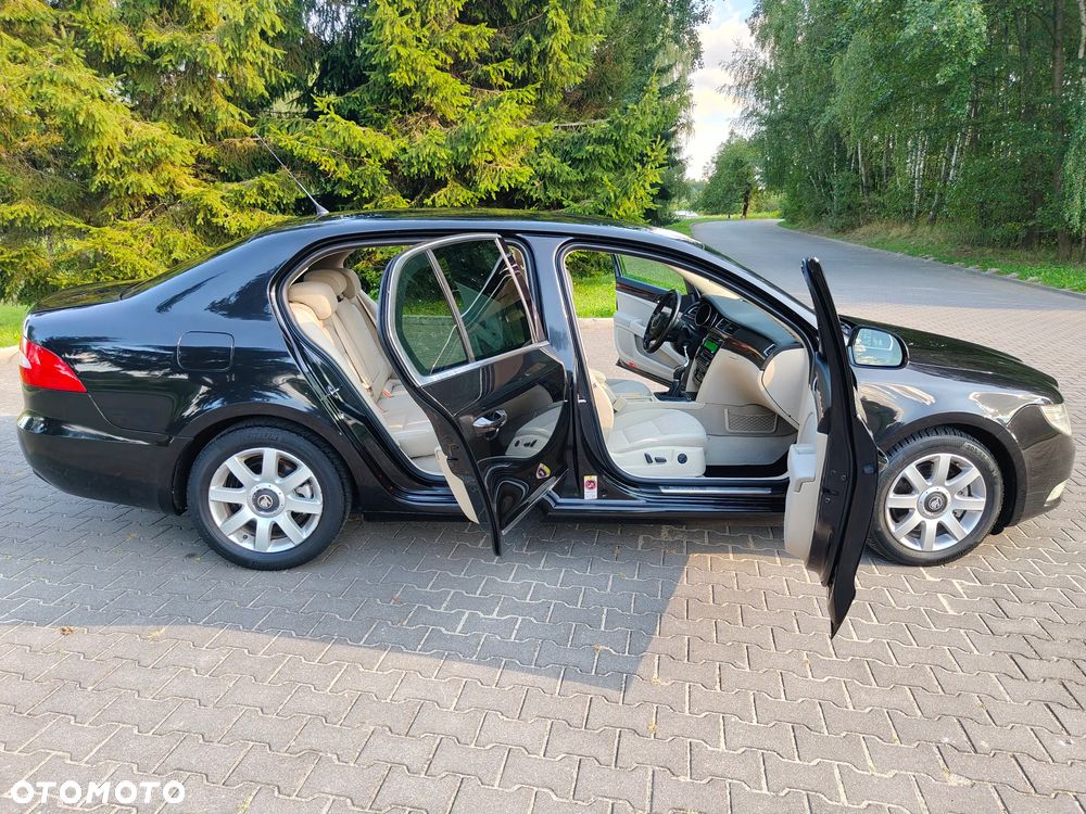 Skoda Superb 1.8 TSI Ambition - 28