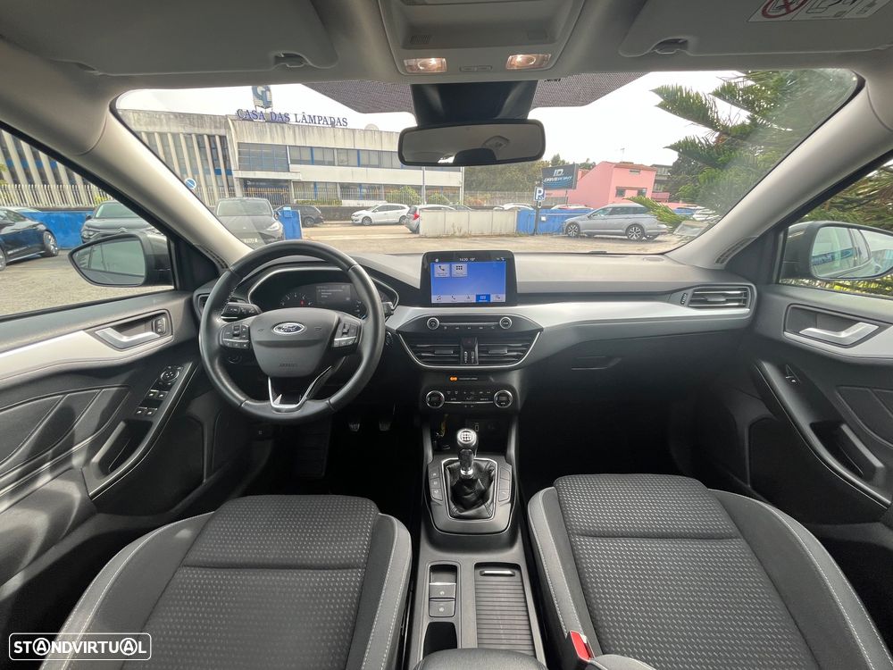 Ford Focus 1.0 EcoBoost Business - 53