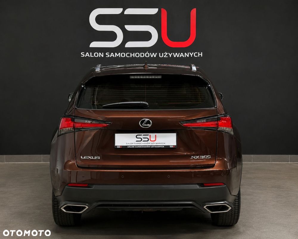 Lexus NX 300 Comfort AWD - 14
