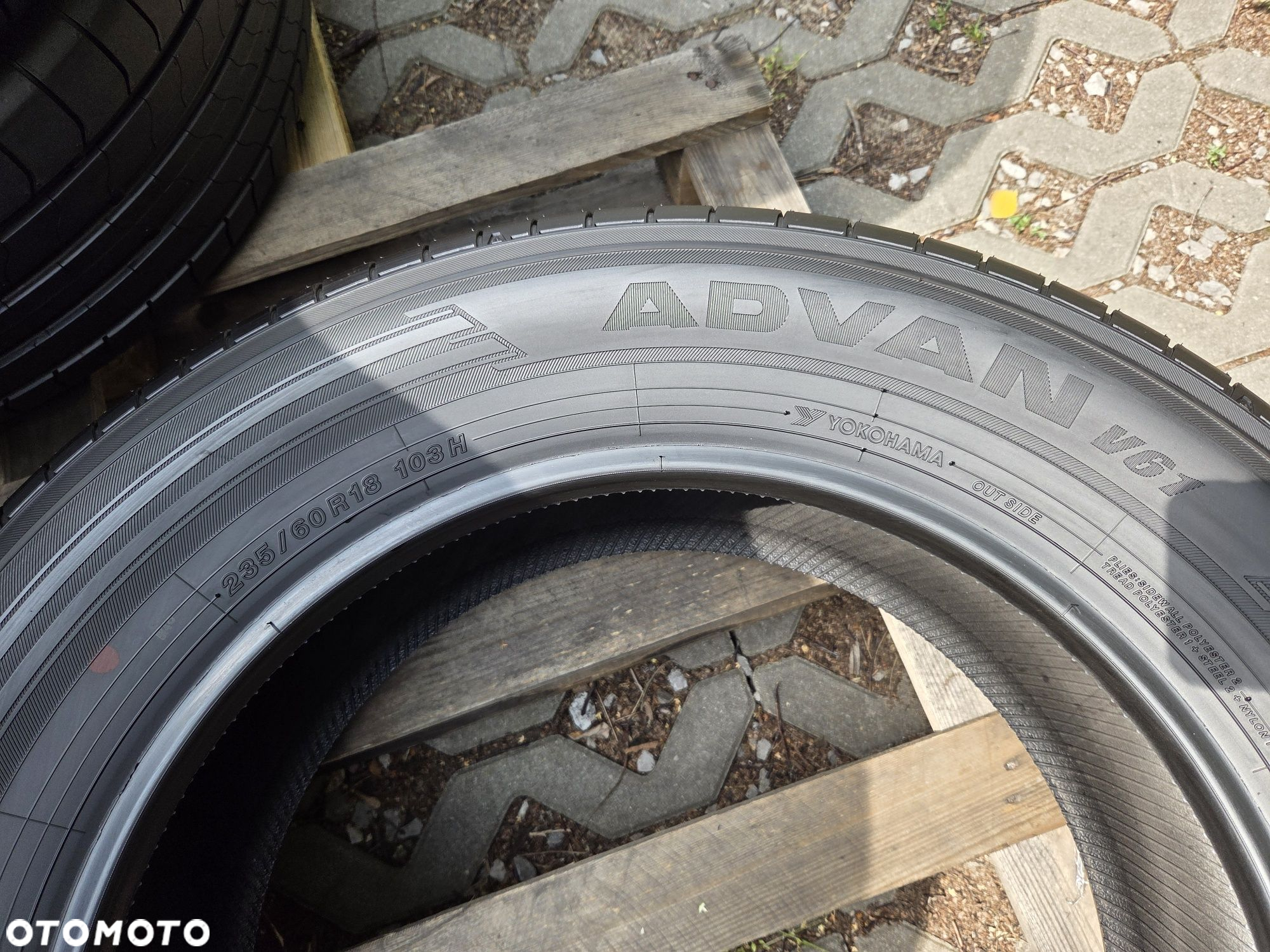 opony nowe 235/60R18 Yokohama ADVAN V61 - 6