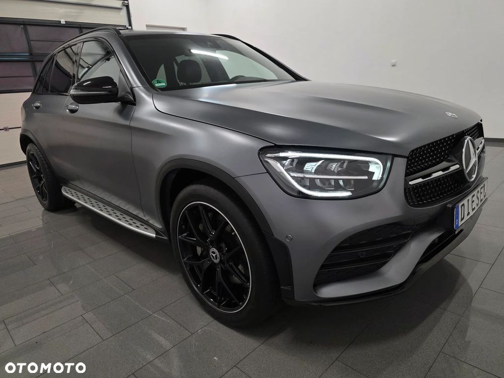 Mercedes-Benz GLC 220 d 4Matic 9G-TRONIC AMG Line Plus - 1