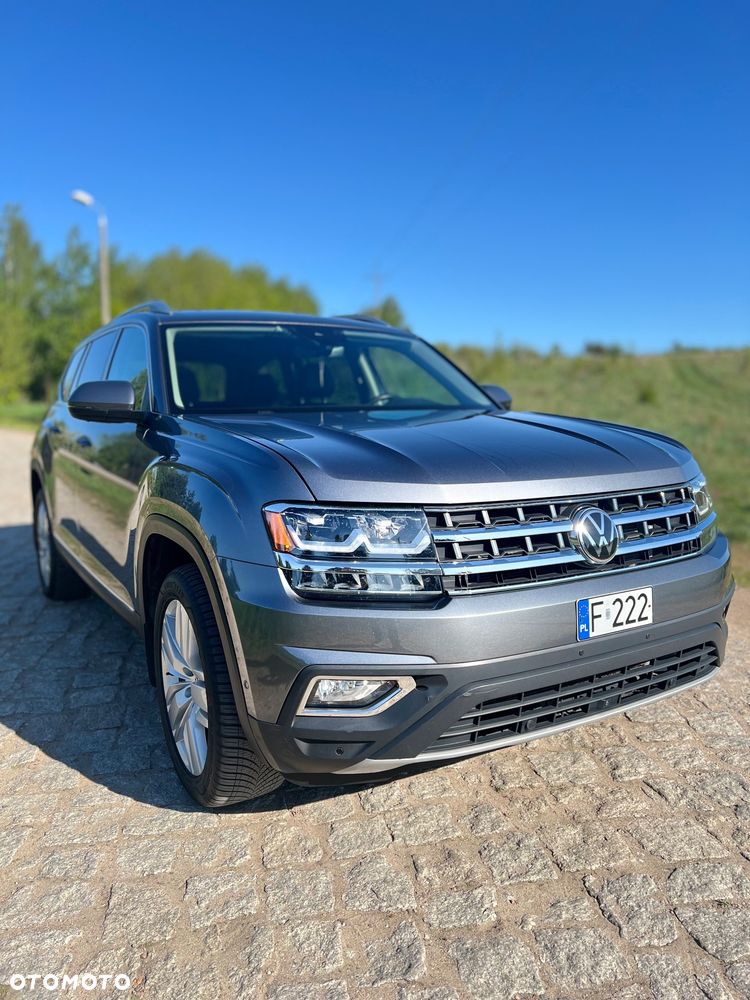 Volkswagen Atlas - 1