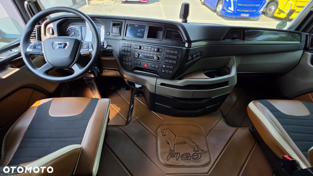 MAN ///TGX///18.430///2022///7.70+7.70 ///ZESTAW TANDEM///PRZEJAZDOWY/// 36000 KG///DACH PODNOSZONY/// FIRANKA///LEDY///STAN BARDZO DOBRY - 36