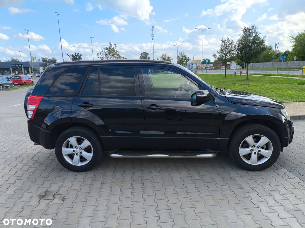 Suzuki Grand Vitara - 2