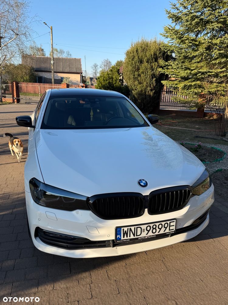 BMW Seria 5 520d - 8