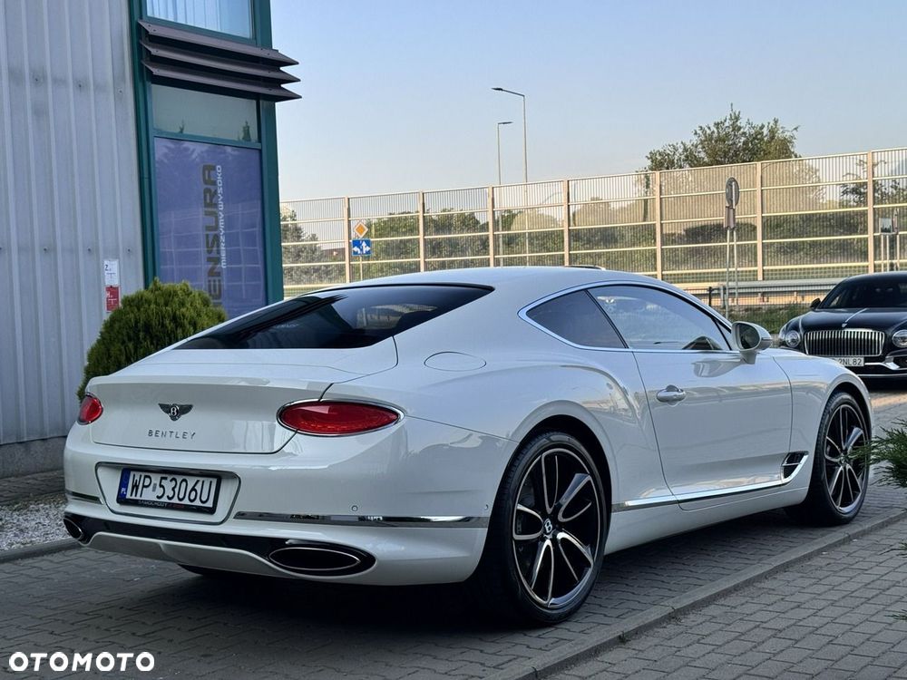 Bentley Continental GT - 8