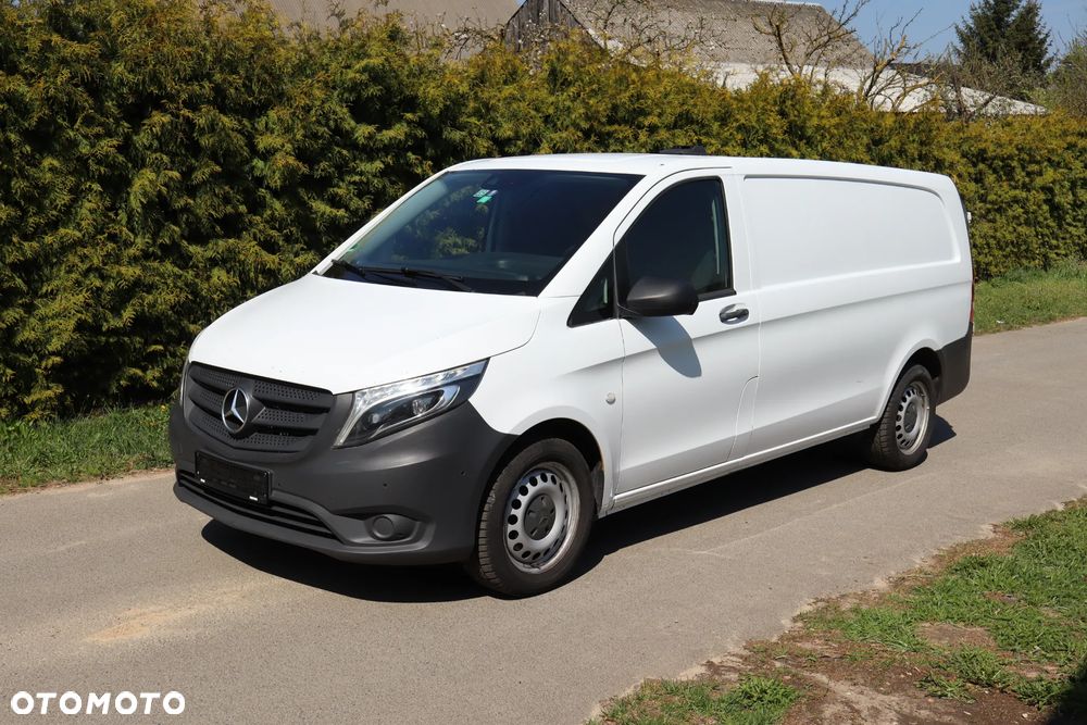 Mercedes-Benz VITO - 1