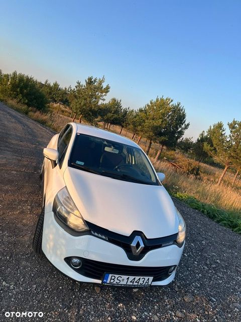 Renault Clio - 10