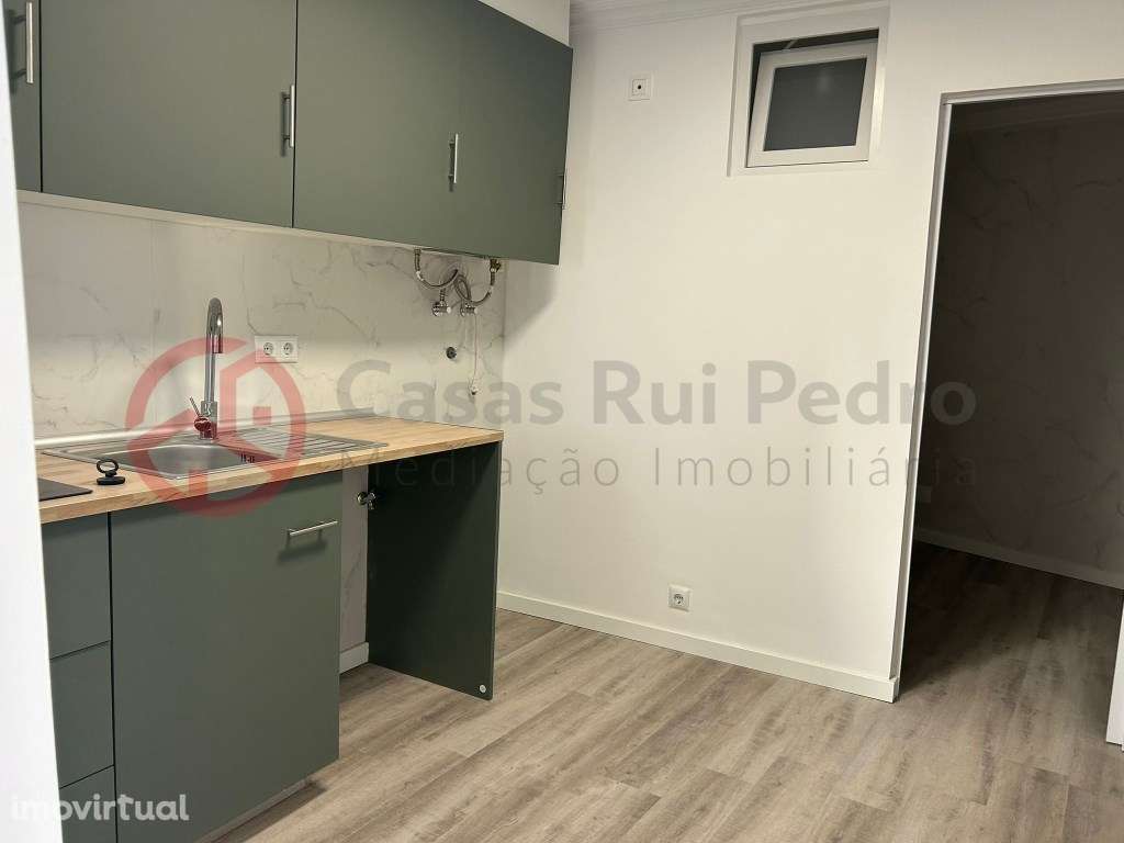 Moradia T1 Sublime em Alcântara, Charme, Centralidade e Potencial d... - Grande imagem: 4/22