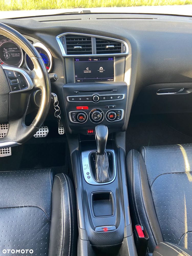 DS Automobiles DS 4 - 17