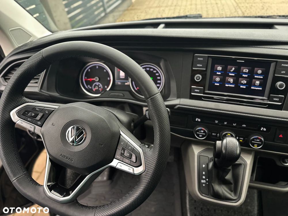 Volkswagen Caravelle 6.1 2.0 TDI L2 Comfortline DSG - 9