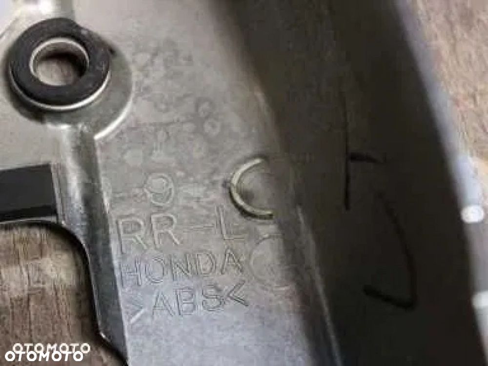 POKRYWA OSŁONA GŁOWICY CHROM HONDA VT750 SHADOW C4 - 7