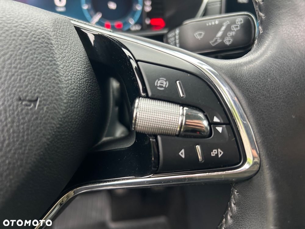 Skoda Octavia 1.0 TSI Clever - 16