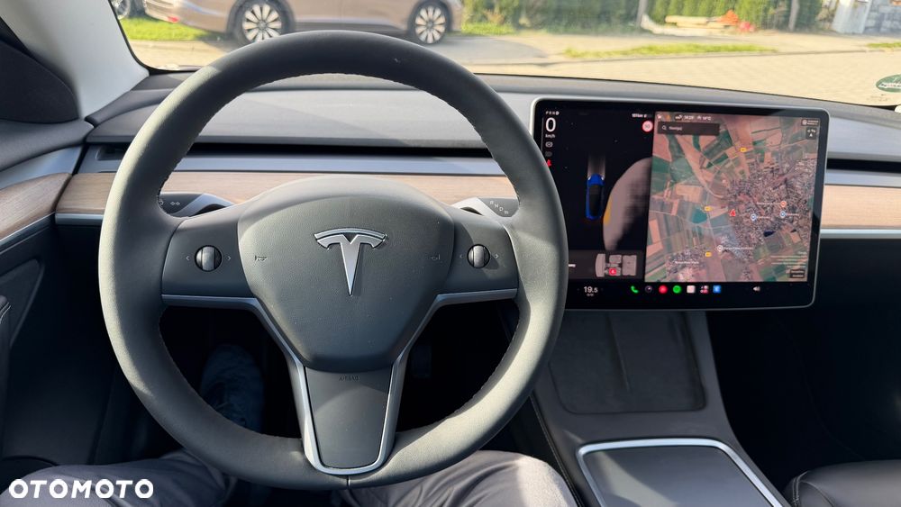 Tesla Model 3 Long Range RWD Premium - 31