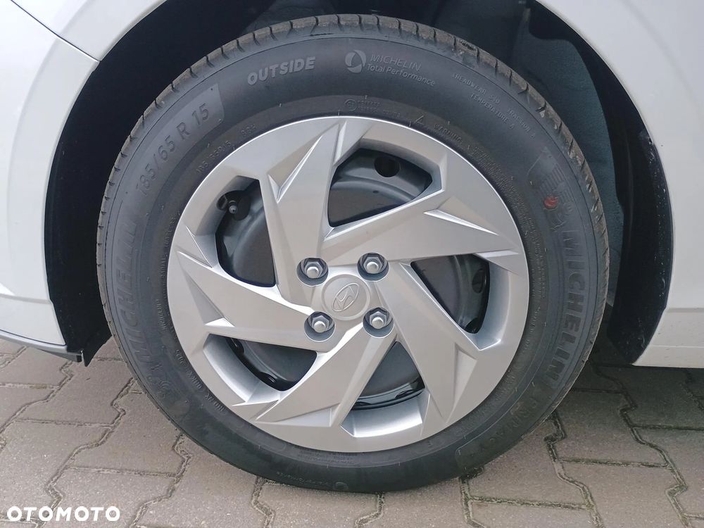 Hyundai i20 1.2 Modern - 18