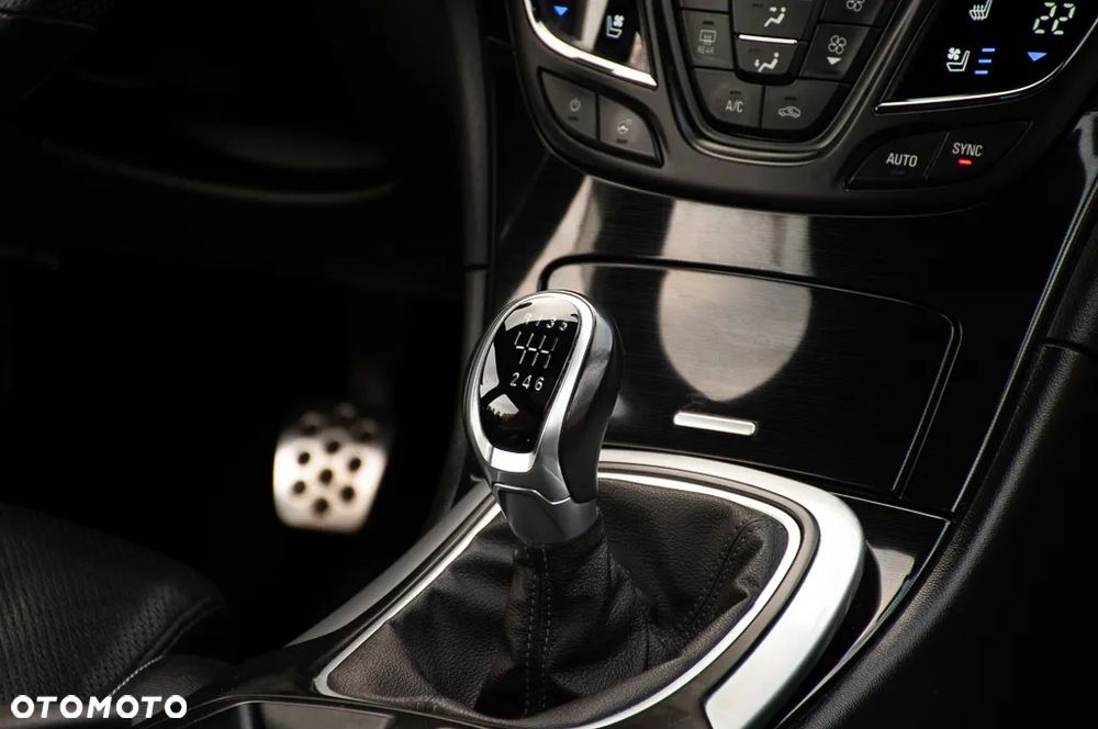 Opel Insignia 2.0 CDTI Executive S&S - 11