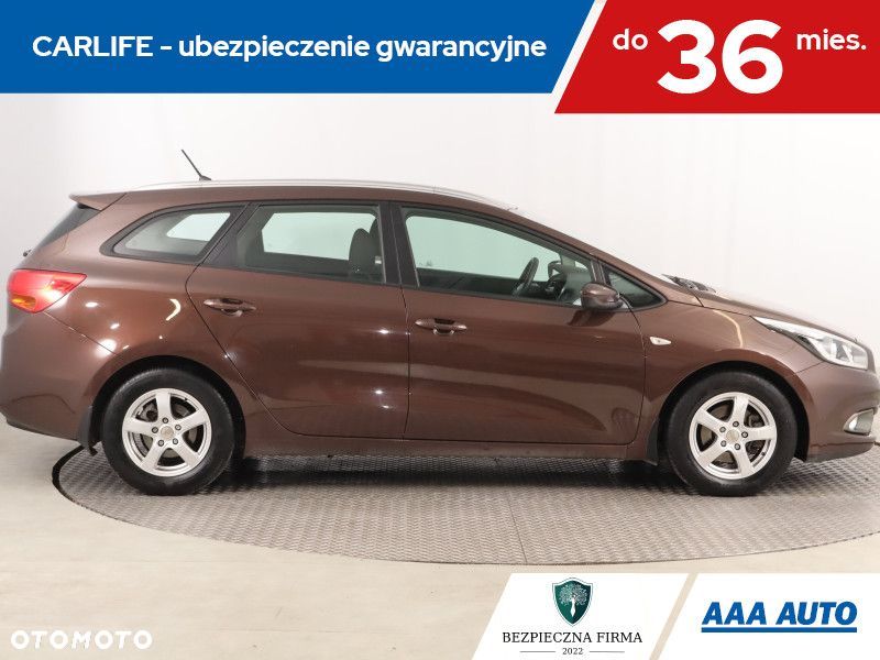 Kia Ceed - 7