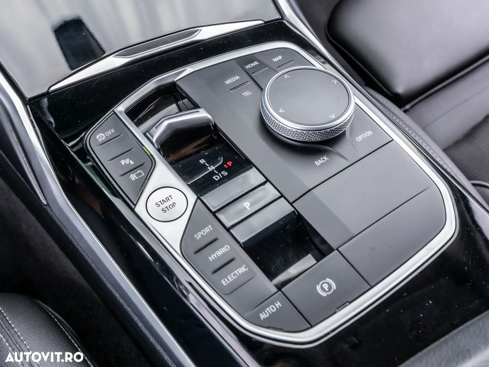 BMW Seria 3 320e AT PHEV - 22