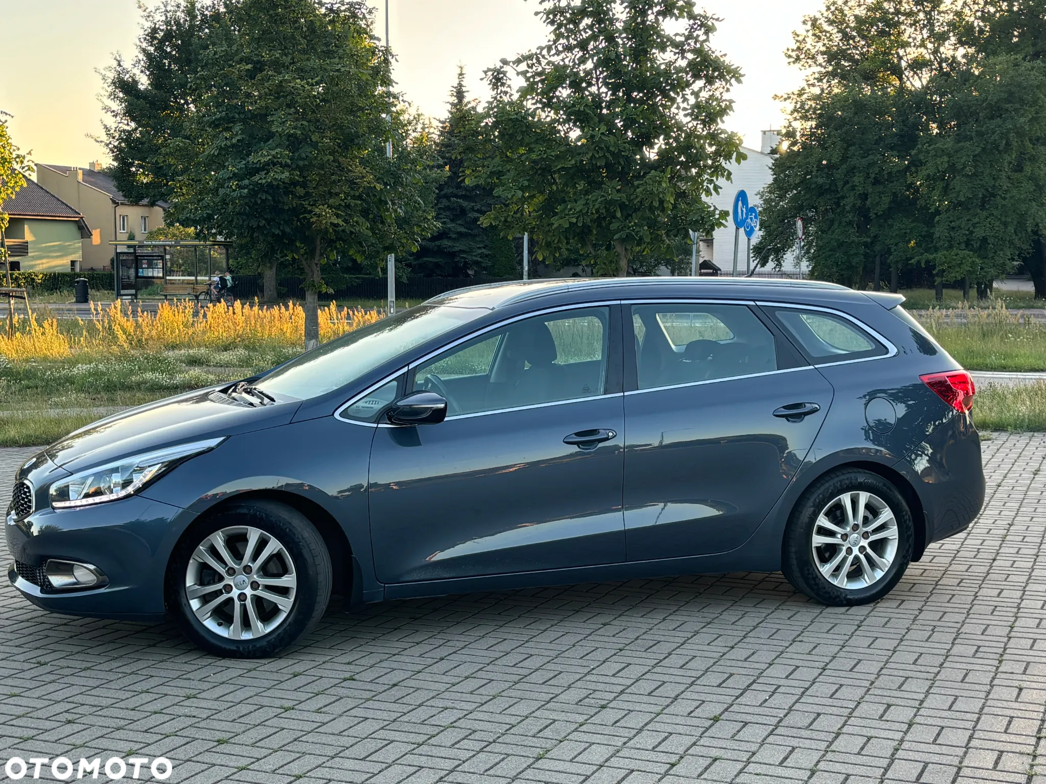 Kia Ceed 1.6 GDI DCT Platinum Edition - 5
