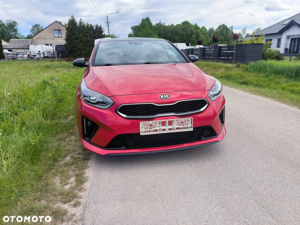 Kia ProCeed - 8
