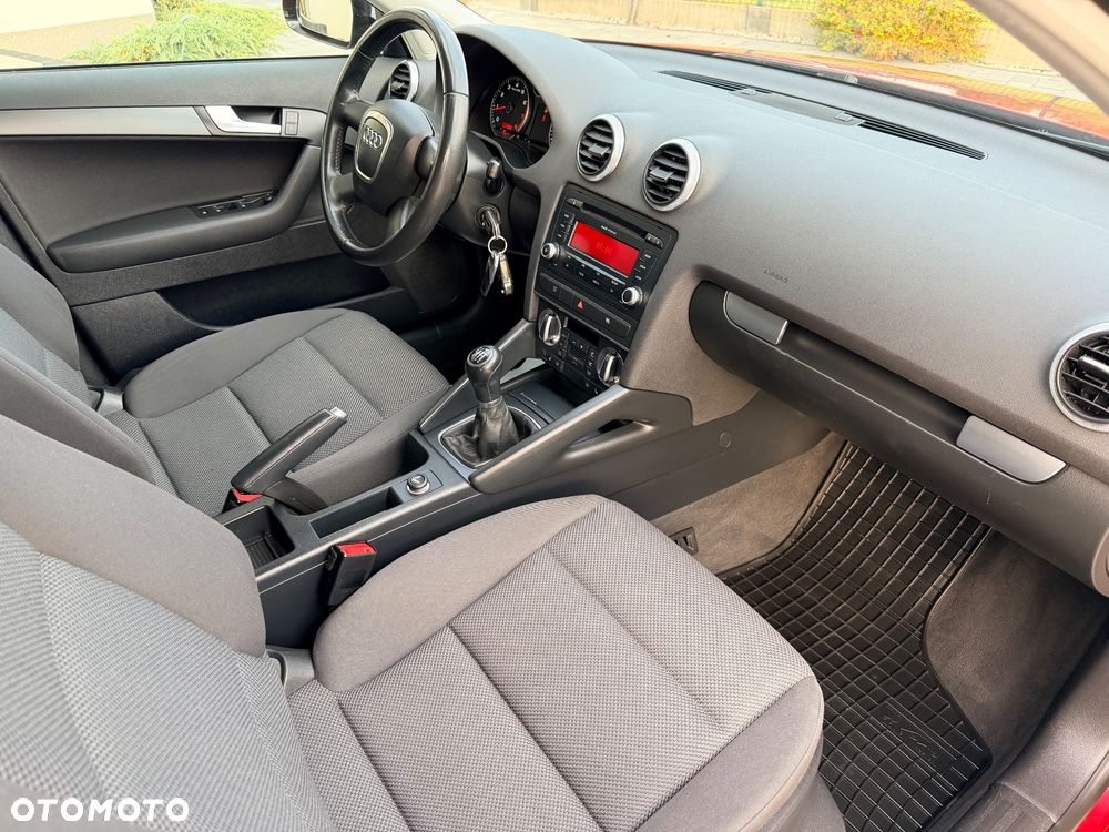Audi A3 Sportback 1.8 TFSI Attraction - 15