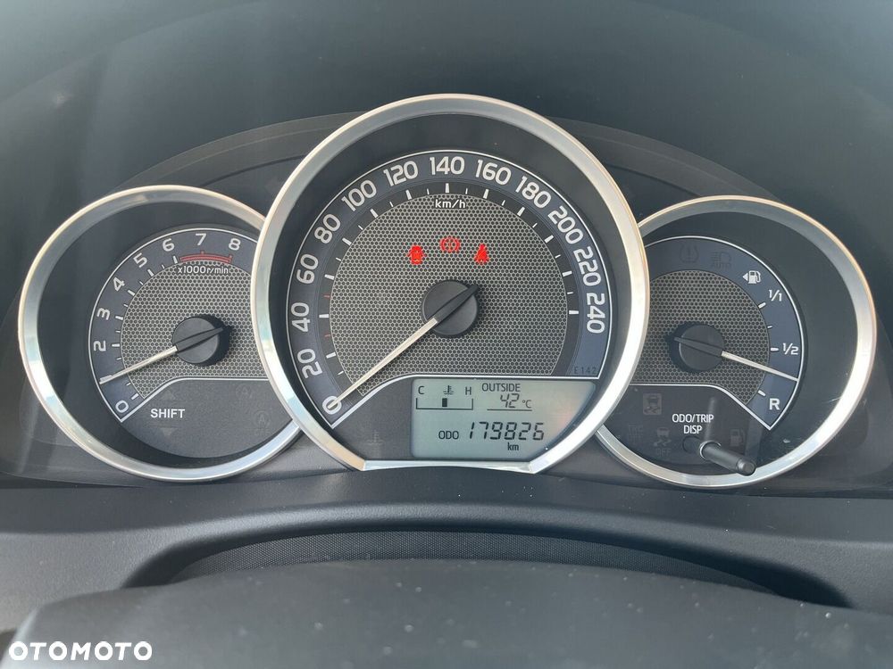 Toyota Auris 1.33 VVT-i Active - 17
