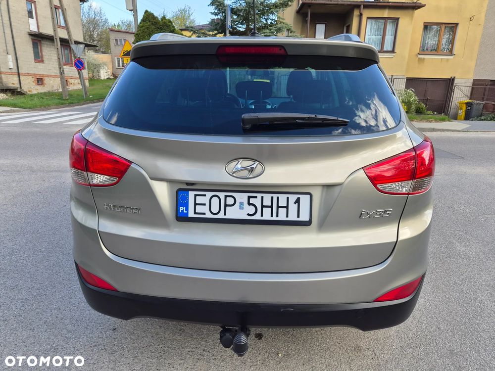 Hyundai ix35 2.0 2WD Style - 16