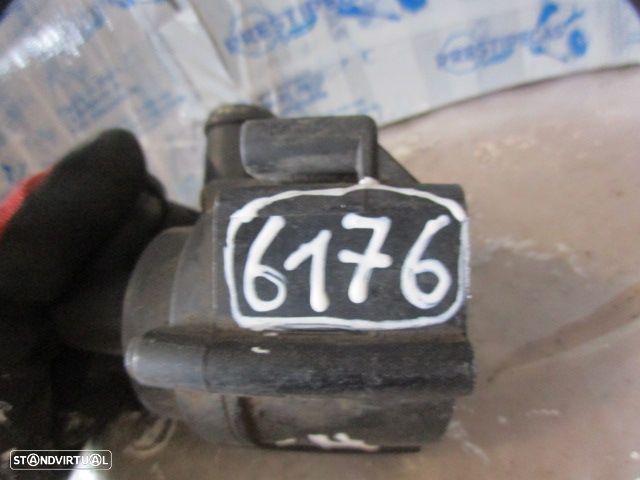 Bomba Ar Agua E Compressores 5N0965561 VW GOLF 6 2010 1.6 TDI 105CV 0P Bomba De Água AUDI A3 8P SPORTBACK 2010 2.0Tdi 140Cv 5P PRETO - 4