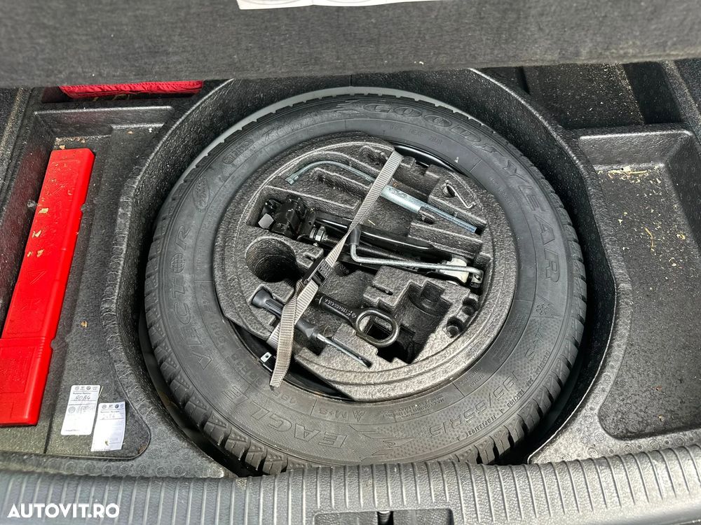 Volkswagen Golf 1.4 Team - 28