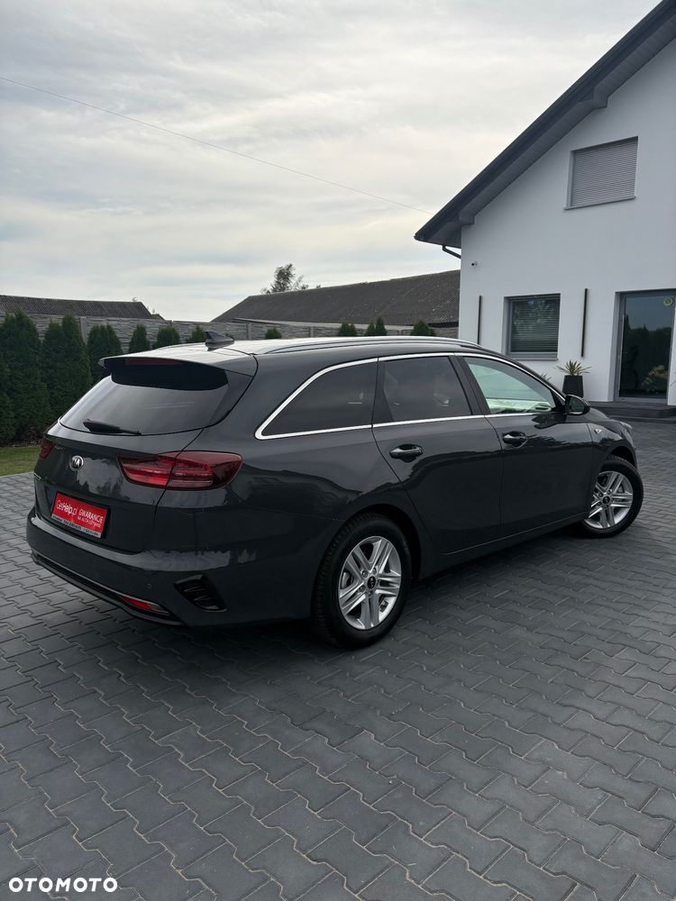 Kia Ceed 1.6 CRDi mHEV L Business Line DCT - 5