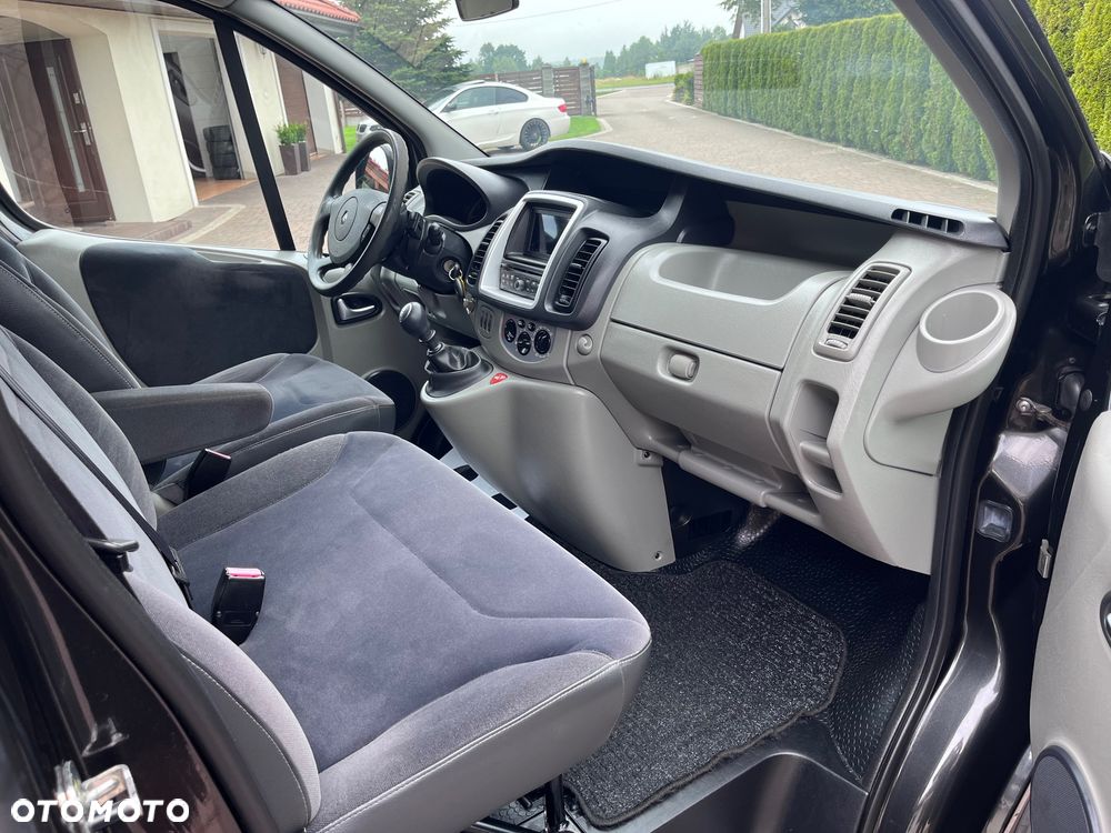 Renault TRAFIC - 13