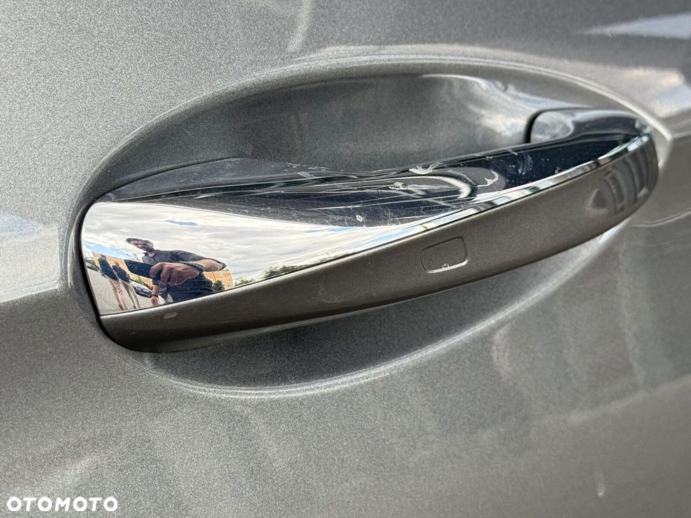 Mercedes-Benz Klasa E 220 d 4-Matic All-Terrain - 24