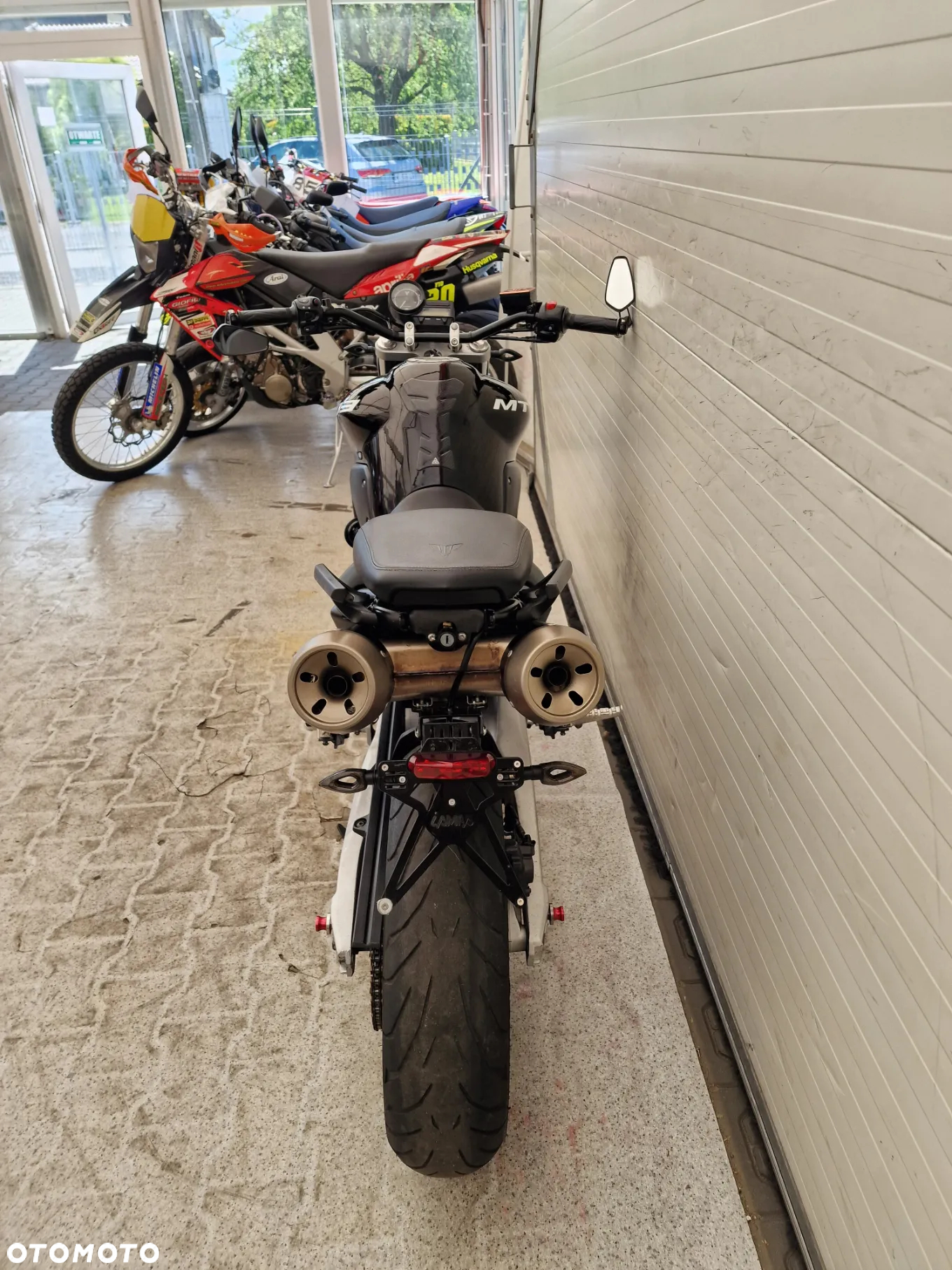 Yamaha MT - 7